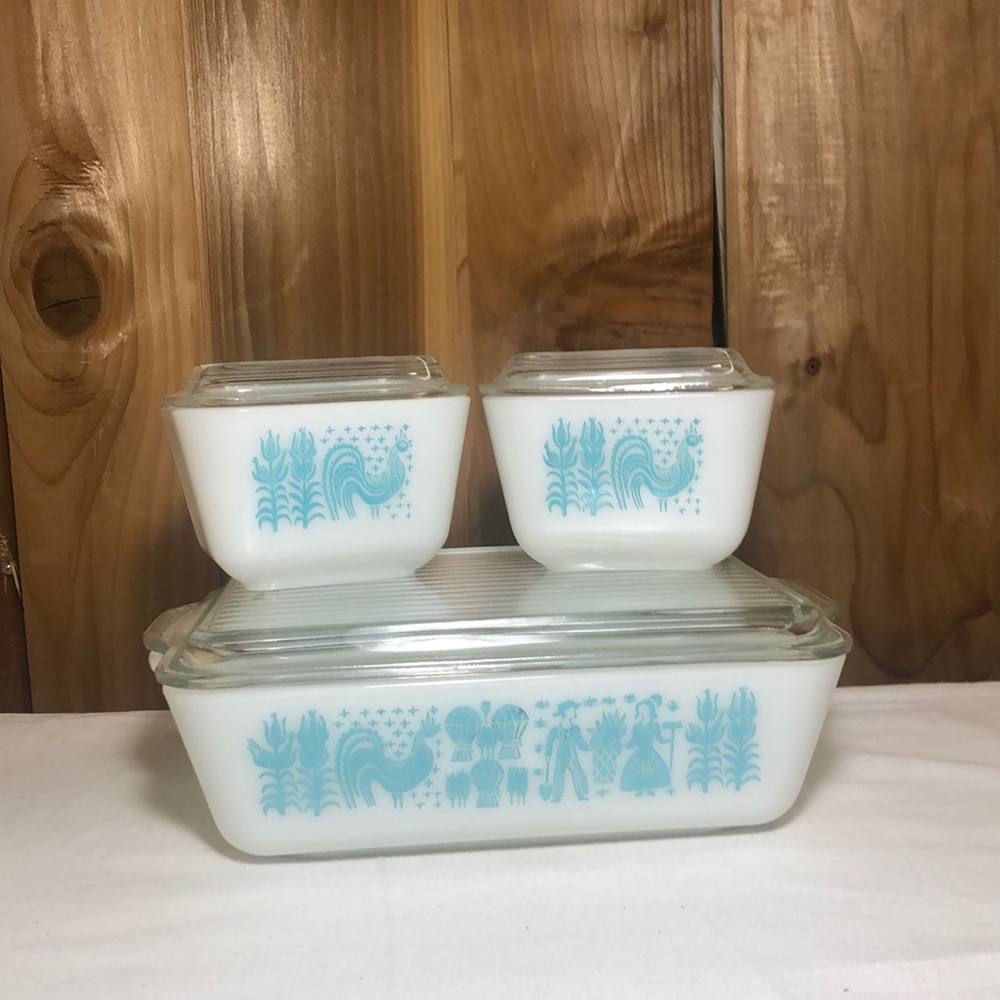 Vintage Amish Butter Print Pyrex